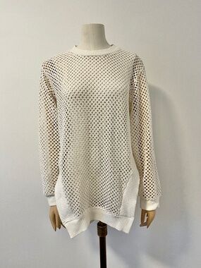 Crochet effect long sleeve sweater